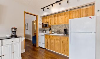 1565 NW Wall St 154/155, Bend, OR 97703