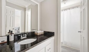 21 Delmont Dr #8, Atlanta, GA 30305