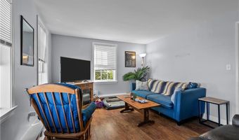 12 Callender Ave 2, Newport, RI 02840