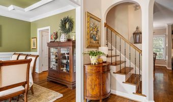216 Wendhurst Ct, Apex, NC 27502