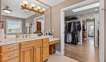 3144 Windmill Ct, Adrian, MI 49221