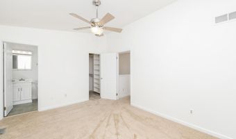 2 VILLAGE Ct, Audubon, NJ 08106