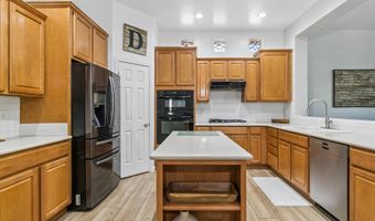 42738 N COURAGE Trl, Anthem, AZ 85086