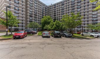 4600 DUKE St 1501, Alexandria, VA 22304