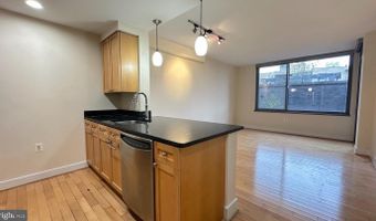 2001 15TH St N #320, Arlington, VA 22201