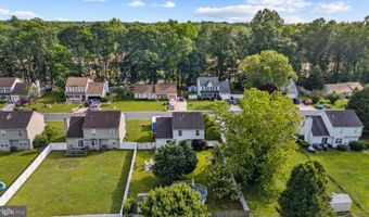 37 ARDSLEY Dr, Dover, DE 19904