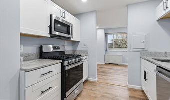 4520 KING St 601, Alexandria, VA 22302