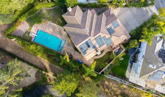 516 Camino Bailen, Escondido, CA 92029