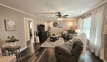 730 E 17th Street Pl, Baxter Springs, KS 66713