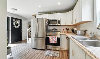 2019 E 52nd St, Ashtabula, OH 44004