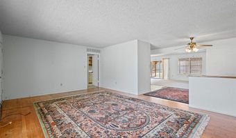 106 Oakwood Dr, Keene, TX 76059