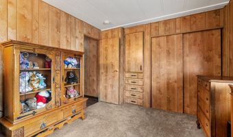 2074 Mustang Ln, Arcata, CA 95521