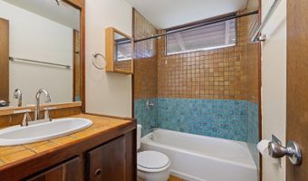 120 Haokea Dr, Kailua, HI 96734