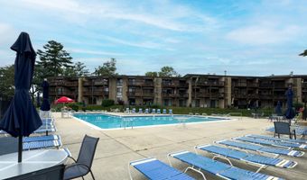 755 FAIRVIEW Avenue Unit 755 D 755 D, Annapolis, MD 21403