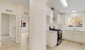 2555 Flosden Rd Unit: 8, American Canyon, CA 94503