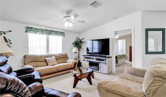 318 Macadamia Dr, Barefoot Bay, FL 32976