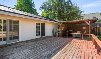3464 Wallace Rd, Santa Rosa, CA 95404
