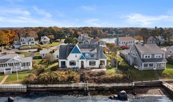 35 Benedict Rd, Bourne, MA 02532