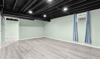 4747 Albrook Dr, Columbus, OH 43228