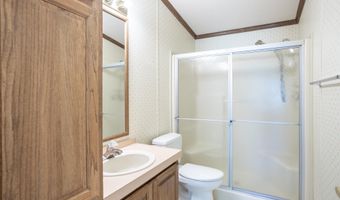 17055 Palm Ave, Anderson, CA 96007