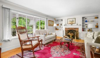 170 Althea Dr, Barnstable, MA 02630