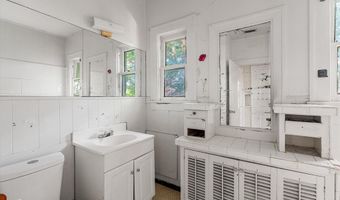 561 Forest Ave, Shreveport, LA 71104