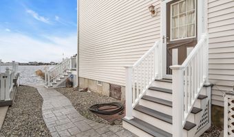 29 Bowsprit Dr, Bayville, NJ 08721