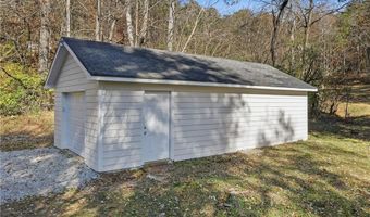 1671 Harrington Rd, Ball Ground, GA 30107