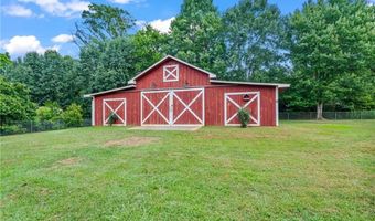 309 Main St, Adairsville, GA 30103