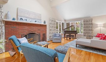 99 Birkdale Rd, Bedford, NH 03110