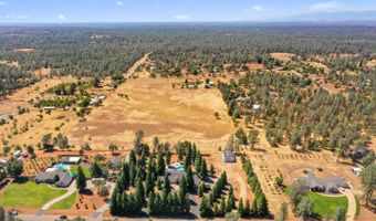 15947 Butterfield Ln, Anderson, CA 96007