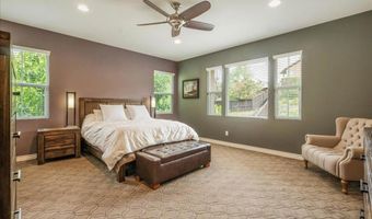6996 Goldstone Rd, Carlsbad, CA 92009