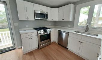 16 Fyffe Ave, Cranston, RI 02920