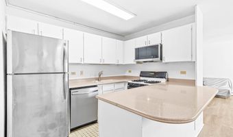 2215 Aloha Dr DH1401, Honolulu, HI 96815