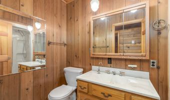 27932 337th Ct, Adel, IA 50003