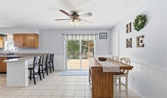 65 SKUNK HILL Rd, Hopkinton, RI 02832