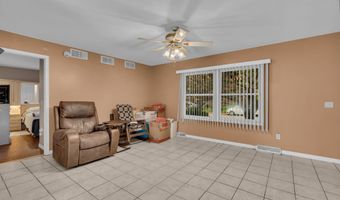 325 Spar Ave, Beachwood, NJ 08722