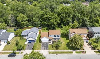 2392 Minerva Park Pl, Columbus, OH 43229