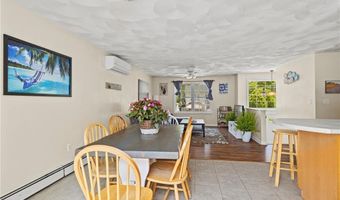 66 Meadowrue Trl, Narragansett, RI 02882