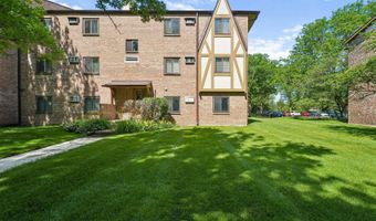 835 S Dwyer Ave A, Arlington Heights, IL 60005