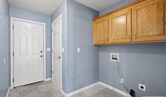 3560 S Stonehaven Dr, Ammon, ID 83406