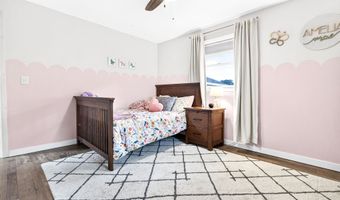 1645 E ROELAND Ave, Appleton, WI 54915