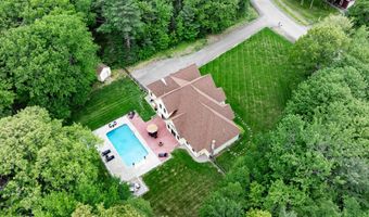 67 Joans Hill Rd, Bangor, ME 04401