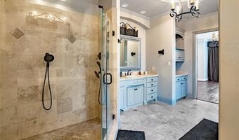 18 Siesta Cir, Heath, TX 75032
