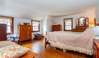 241 Howland Rd, East Greenwich, RI 02818
