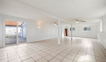 1045 S Saunders St, Aransas Pass, TX 78336