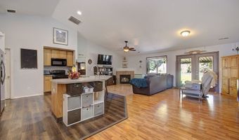 15 NE 14TH Ct, Battle Ground, WA 98604