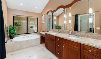 6541 Vispera Pl, Carlsbad, CA 92009