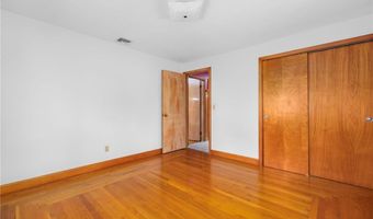 17 Jennie St, Cranston, RI 02920