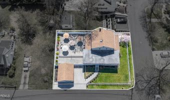42 Lake Blvd, Aberdeen, NJ 07747